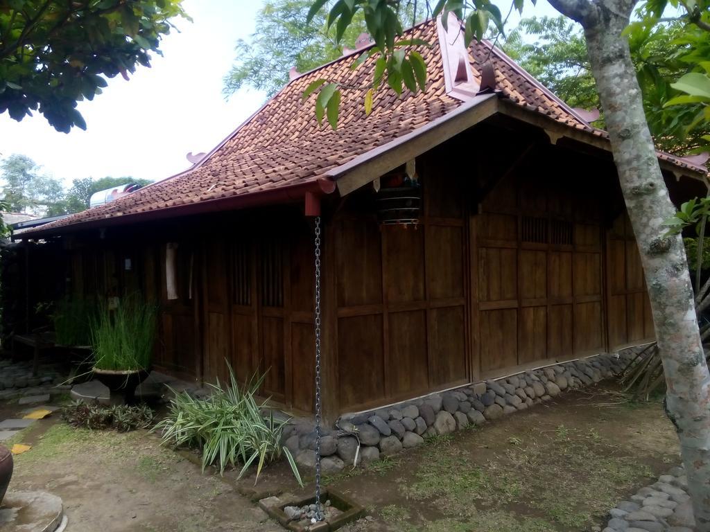 Rumah Tembi Yogyakarta Exterior photo
